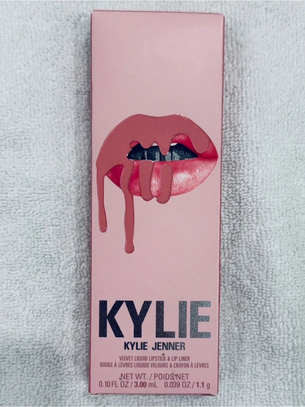 Kylie Cosmetics Matte Lip Kit in 705 Charm 3ml/1.1g BRAND NEW IN BOX